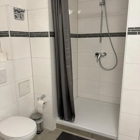 Monteurszimmer Renix Heilbronn Проживание в семье