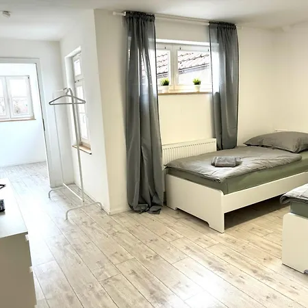 Monteurszimmer Renix Heilbronn Проживание в семье *